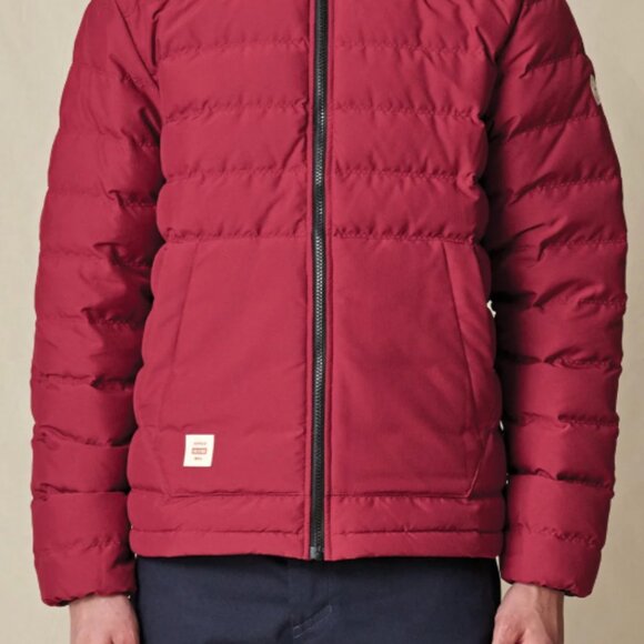 NWT GLOBE Prime Down Jacket Rhubarb Puffer Water Repellant Sustainable Men's S - Picture 1 of 10